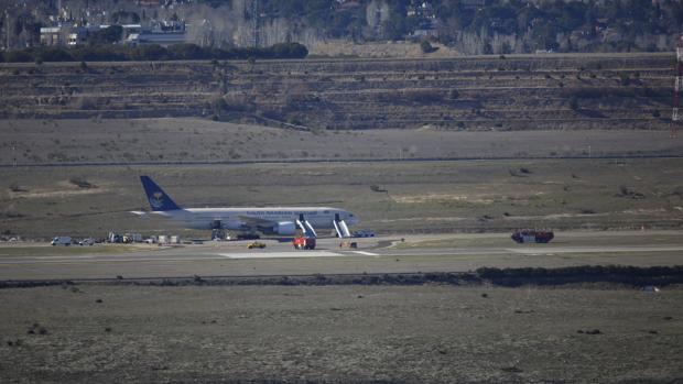 Una falsa amenaza de bomba obliga a cancelar un vuelo en el aeropuerto de Barajas