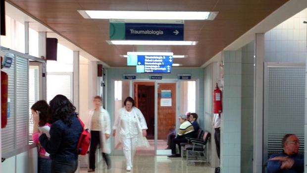 EL CESM pide más contratos a médicos para reforzar los servicios de urgencias