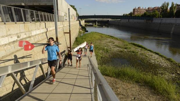 La presa 9 del río Manzanares donde entrenaba hasta ahora la escuela de remo