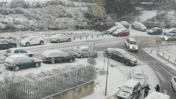 Ola de frío: 61 municipios de Valencia y Alicante suspenden las clases por el temporal de nieve