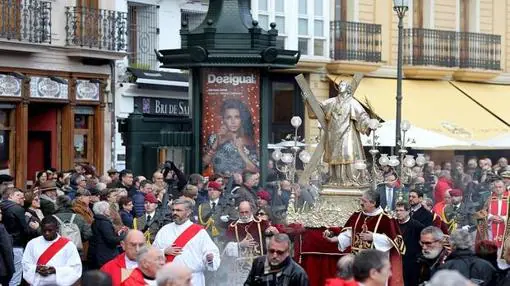 Imagen de la procesión en honor a San Vicente Mártir