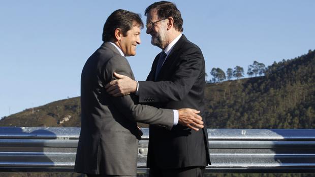 Javier Fernández y Mariano Rajoy, en una imagen de archivo