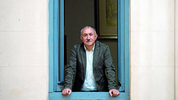 «El 35% de los asalariados cobran en promedio anual un sueldo inferior al salario mínimo»