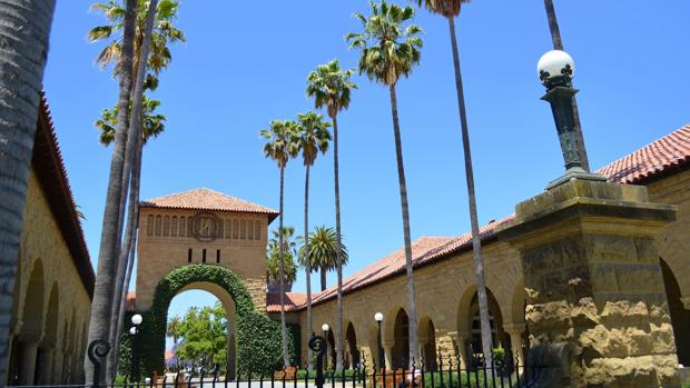 Entrada de la Universidad de Stanford