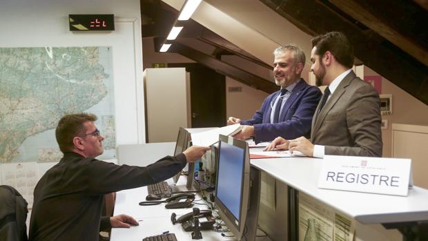 Cs, PSC y PP llevan al Consejo de Garantías los presupuestos