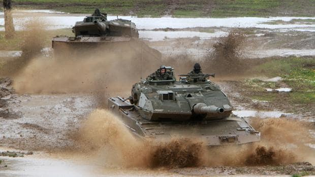 Carros de combate Leopard 2E de la Brigada de Infantería Mecanizada «Extremadura» XI