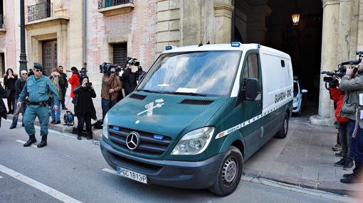 Furgón que ha trasladado a los cabecillas de Gürtel a la cárcel de Picassent