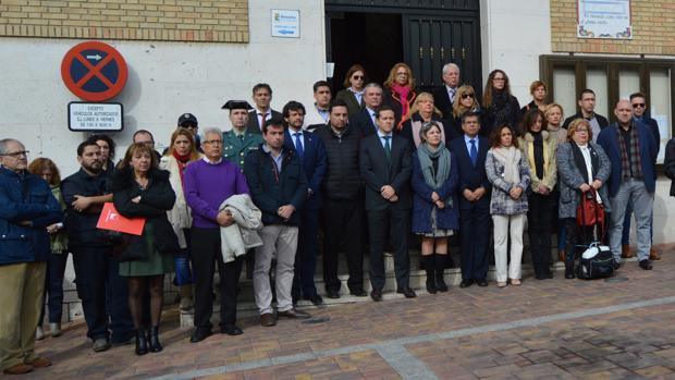 Rechazo unánime en Seseña a la violencia de género