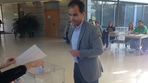 Javier Ramos, nuevo rector de la Rey Juan Carlos gracias al voto de los docentes