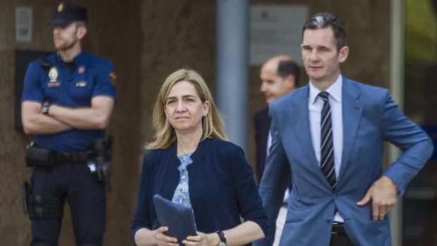 Doña Cristina e Iñaki Urdangarín, a la salida del juicio por el caso Nóos en Palma de Mallorca