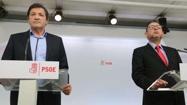 Javier Fernández y Gianni Pittella comparecen ante los medios