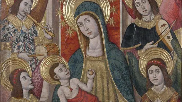Detalle de la pintura «Virgen con Niño rodeada de ángeles», del siglo XV y que se subasta ahora en Barcelona