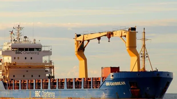 BBC Caribbean entra en Puerto de Las Palmas tras ser atacado por piratas en aguas de Nigeria