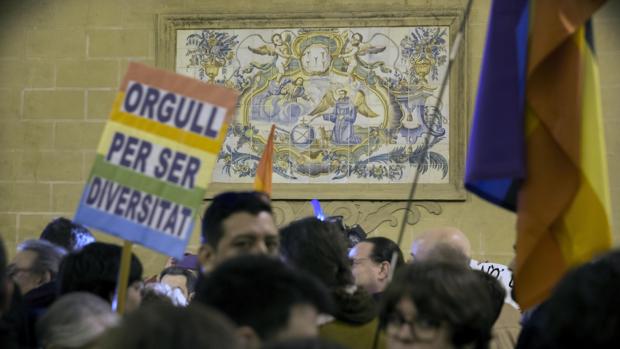 Imagen de una concentración contra la iniciativa de Hazte Oír en Valencia