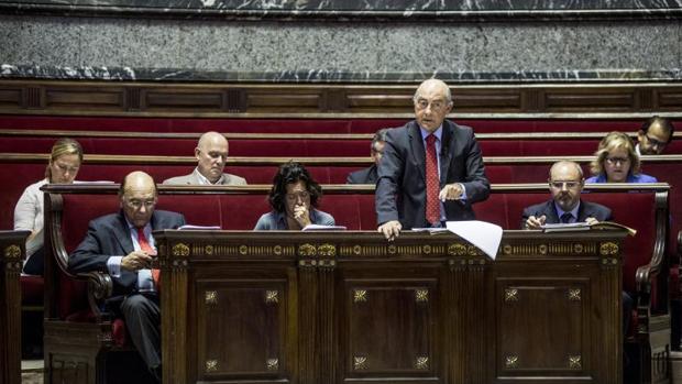 Alfonso Novo y el resto de concejales del PP en el Ayuntamiento de Valencia.