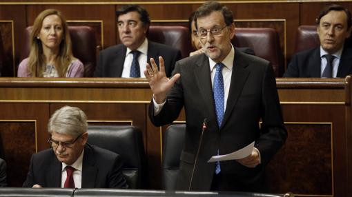 Rajoy da largas a la comisión de investigación sobre el PP y Rivera le tacha de caradura