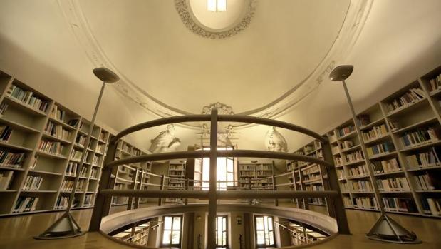 Biblioteca del centro asociado de la UNED de Calatayud