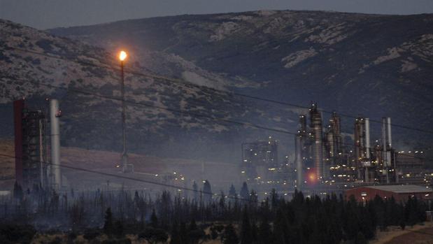 Una de las plantas industriales del municipio de Puertollano