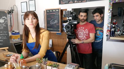 Los jóvenes de Alcázar de San Juan, en un momento del rodaje de su cortometraje