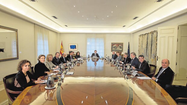 Primera reunión del actual Consejo de Ministros, en noviembre pasado