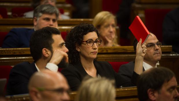 El Gobierno catalán estudia crear una «bolsa de parados» para organizar el día del referéndum