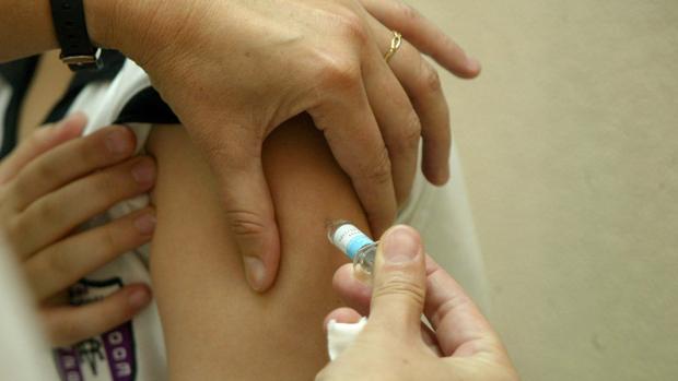 Barcelona estudiará obligar que los niños estén vacunados para acceder a las guarderías públicas