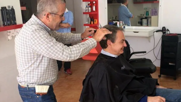 Pablo, el nuevo peluquero de Zapatero para sus vacaciones en las islas