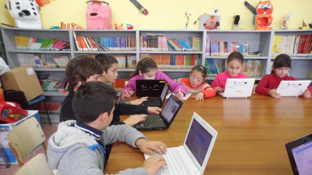 Alumnos del colegio Bugarnes de Valverde, en Zamora