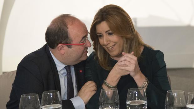 Susana Díaz equipara a Puigdemont y Le Pen: «Dicen muchas mentiras»