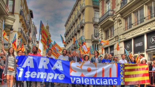Imagen de los dirigentes de Som Valencians