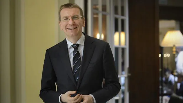 Edgars Rinkevics, ministro de Exteriores de Letonia, posa para ABC