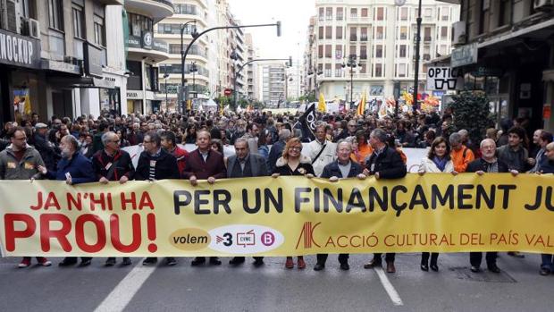 El PP alerta de que marchas como las del 25 d'Abril son «el caldo de cultivo del independentismo»