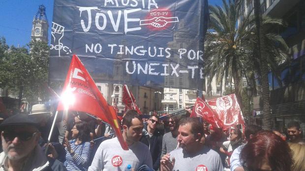 Imagen de la marcha de UGT en el Día del Trabajador en Alicante