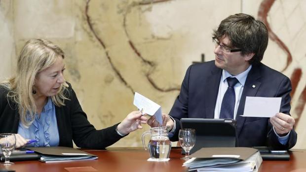 La Generalitat acusa al Gobierno de «obstruir» sus viajes al extranjero