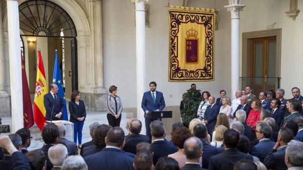 Fernando López Miras juró este jmiércoles su cargo como presidente de Murcia