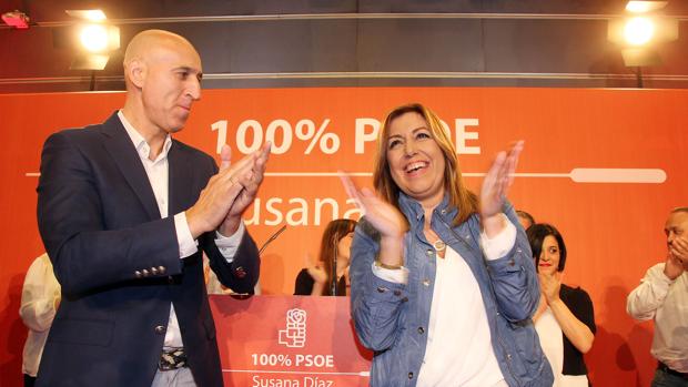 La precandidata a la Secretaría General del PSOE, Susana Díaz, participó este jueves en un acto público ante militantes y simpatizantes de León