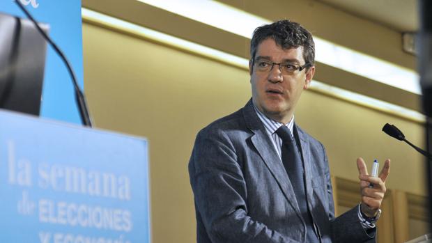 El ministro de Energía, Álvaro Nadal, en una imagen de archivo