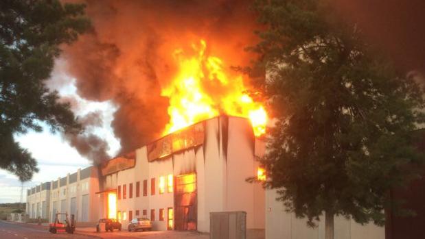 El incendio en sus primeros momentos