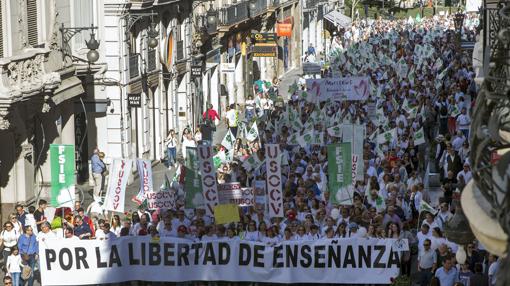 Imagen de la manifestación en contra del decreto de Marzà del pasado sábado en Valencia