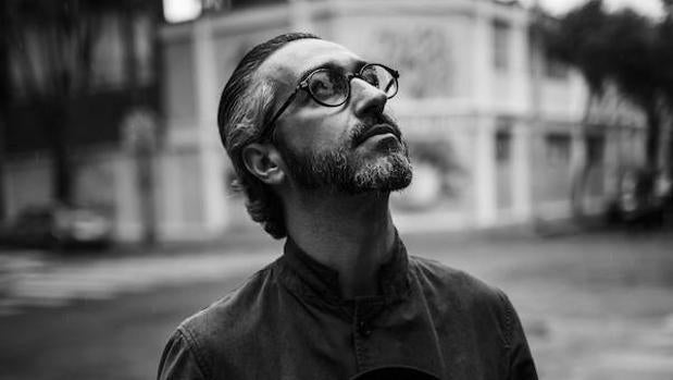 Alejandro Pelayo: «La lluvia me provoca alegría y el reggaeton me deprime»