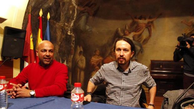 García Molina con Pedro Sánchez en un acto público celebrado en Toledo este invierno