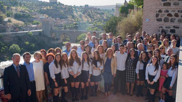 La primera Promoción de Bachillerato, en Roca Tarpeya, sede de la Real Fundación Toledo