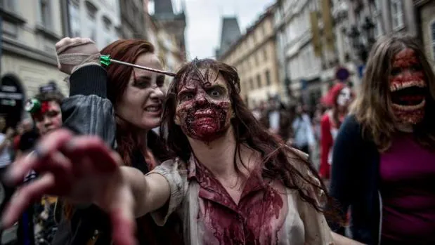 Una fiesta zombi, en imagen de archivo