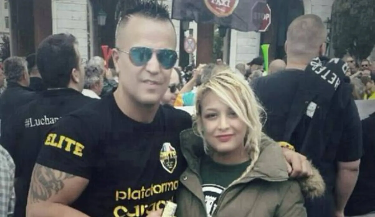 Peseto Loco, con la líder del Hogar Social, Melisa Domínguez Ruiz