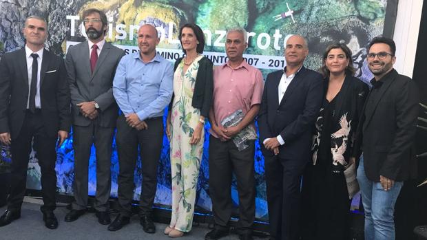 Empresarios, autoridades autonómicas y de la isla de Lanzarote en el décimo aniversario de la SPEL