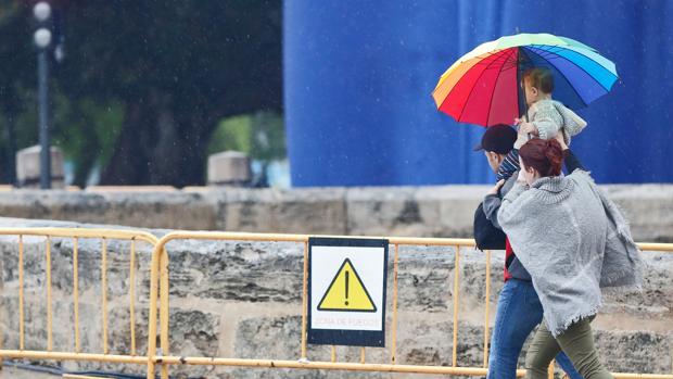 El tiempo en Valencia: el domingo termina con tormenta de rayos aunque el lunes no habrá lluvias