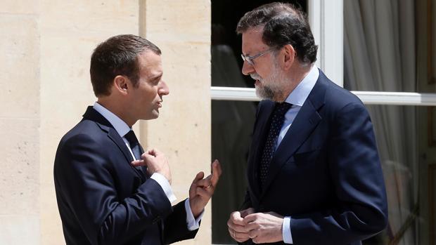 Rajoy llega al Elíseo para impulsar con Macron el «espíritu de Versalles»