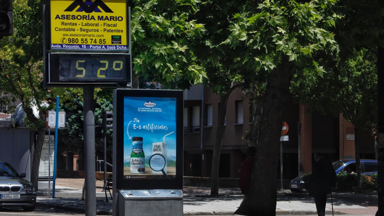 Un termómetro marca 52 grados en Zamora durante la ola de calor de esta semana EFE