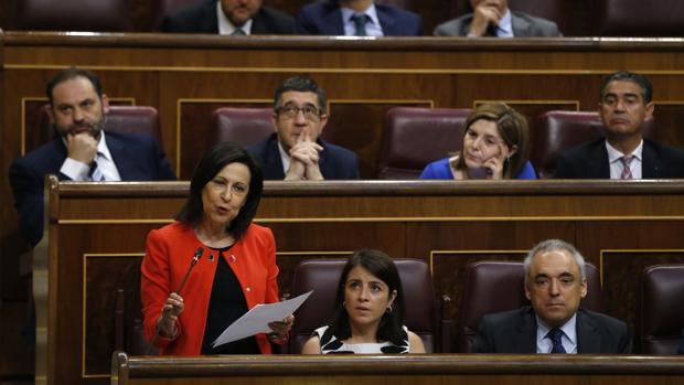 El cambio de postura sobre el CETA divide al PSOE y complace a Podemos