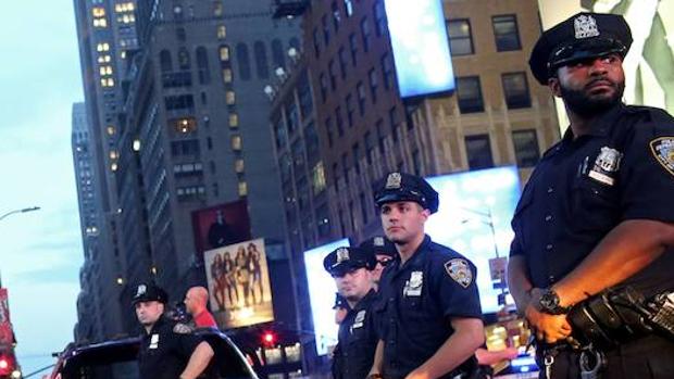 Un gupo de policías en Nueva York